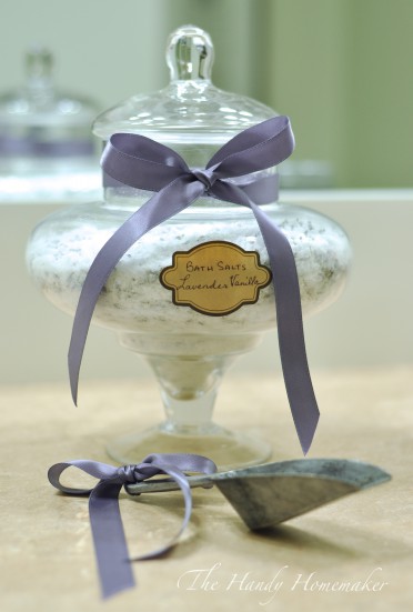 DIY Lavender Vanilla Bath&nbsp;Salts
